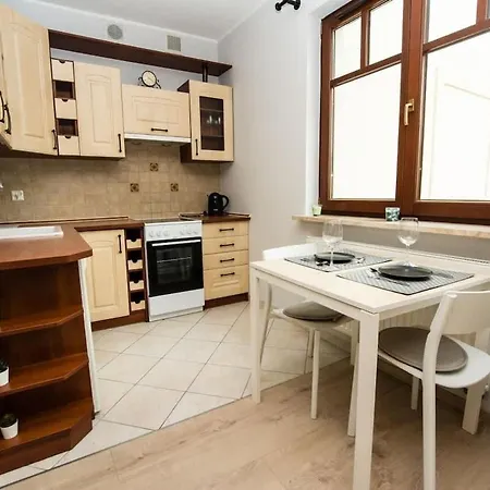 Jasne I Eleganckie 3city W Sopocie By Renters Lägenhet